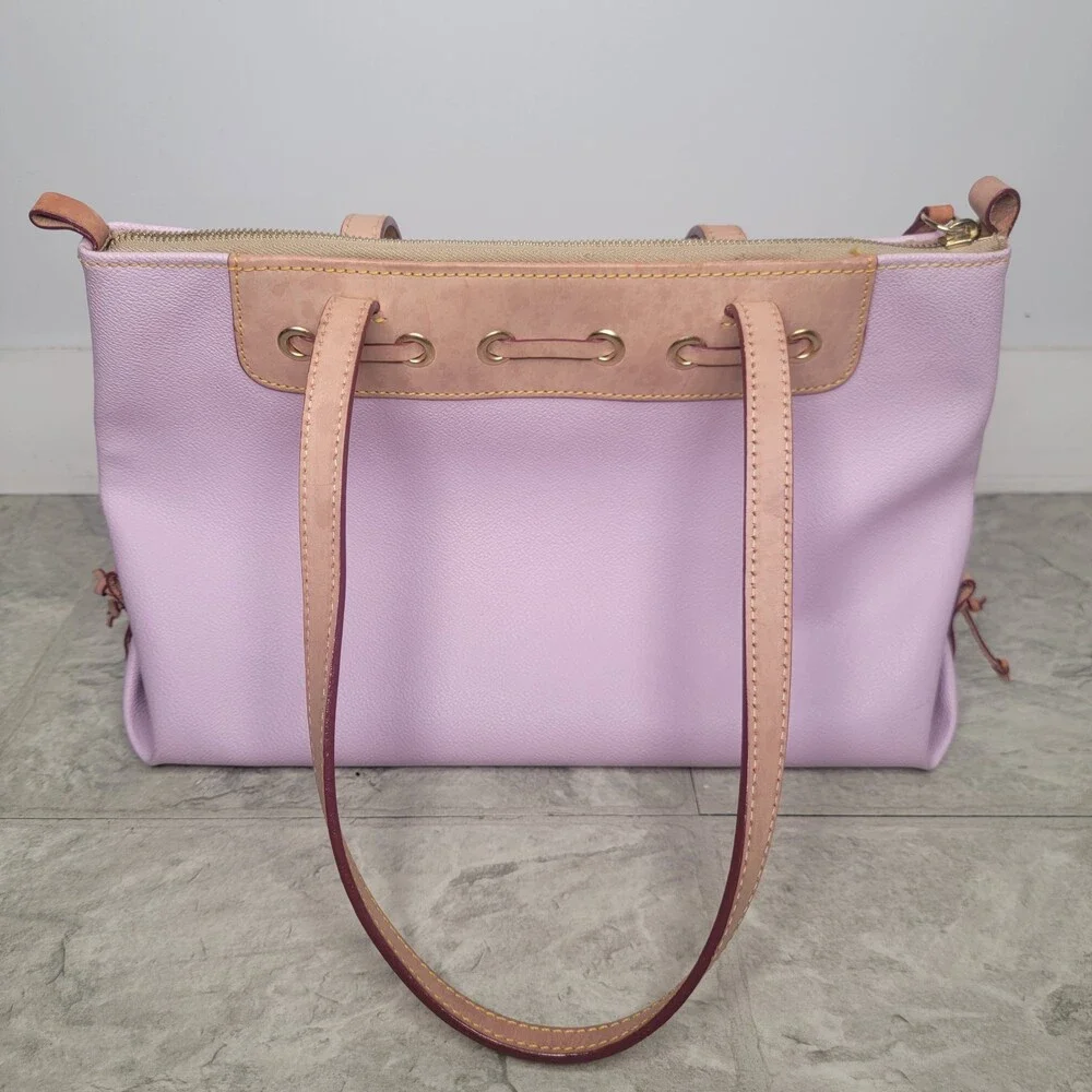 Dooney & Bourke Wakefield Pebbled Leather Tassel Tote Bag in Mauve